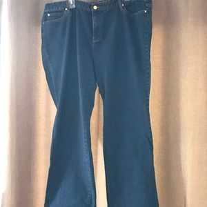 Jeans with gold accent stud buttons